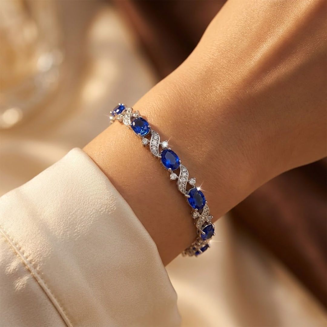 Sapphire Blumenlink-Armband in Silber