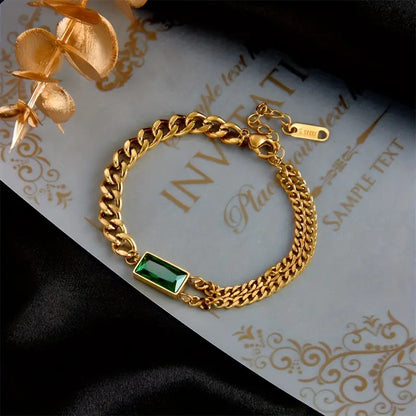 Goldenes Armband mit Smaragd-Barrette
