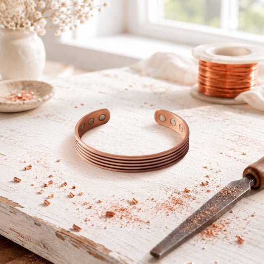 Stria-Armband aus Kupfer